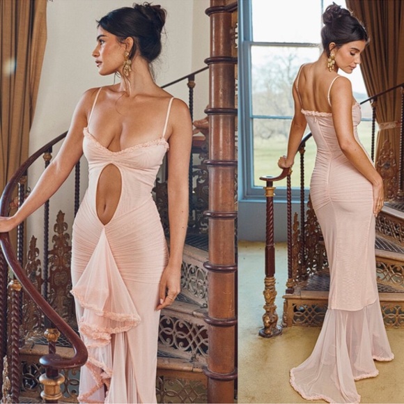 House of CB 'Gabriella' Soft Peach Ruffled Front Gown New with Tag! - Picture 2 of 13